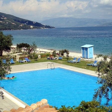 La Riviera Barbati Seaside Luxurious Apartments - Corfu Mparmpati Buitenkant foto